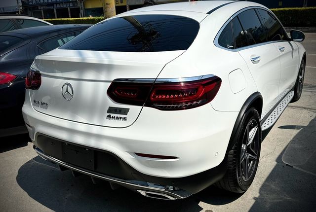 M-BENZ賓士 GLC300  第13張相片