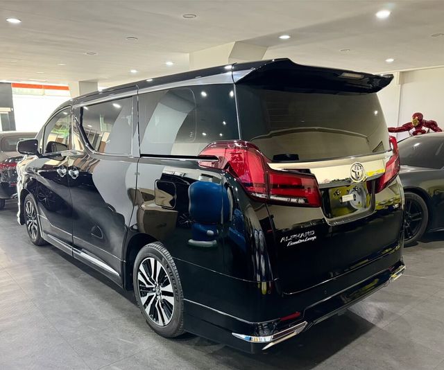 TOYOTA豐田 ALPHARD  第5張相片