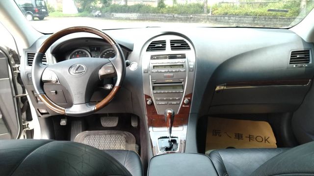 LEXUS凌志 ES240  第9張相片