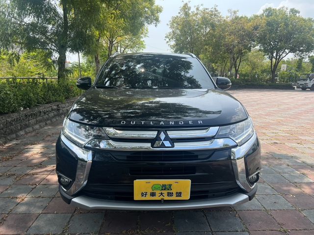 MITSUBISHI三菱 OUTLANDER  第3張相片