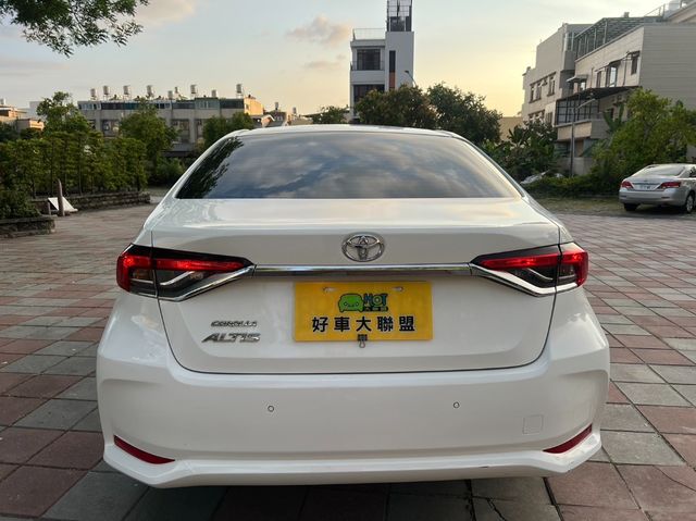 TOYOTA豐田 ALTIS  第4張相片