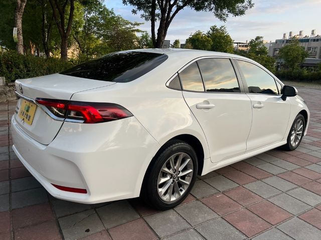 TOYOTA豐田 ALTIS  第6張相片