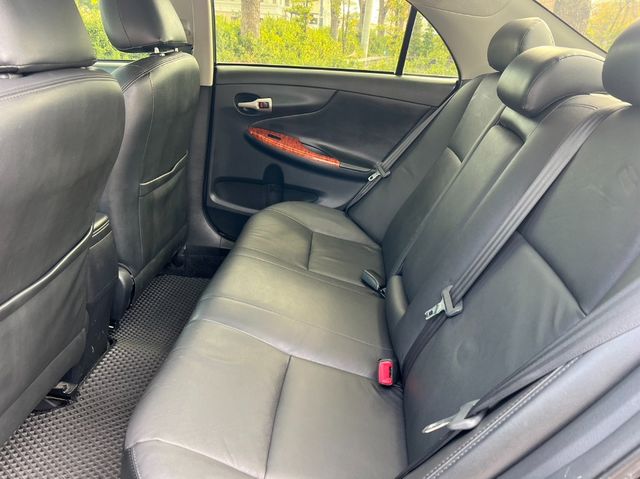TOYOTA豐田 ALTIS  第8張相片