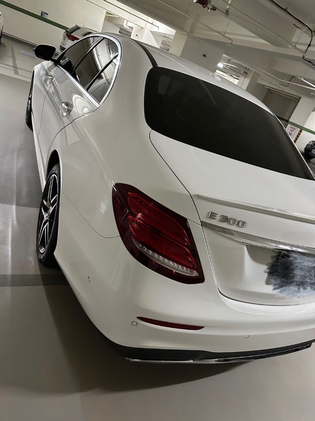 M-BENZ賓士 E300  第4張相片