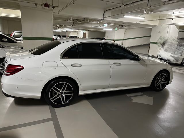 M-BENZ賓士 E300  第5張相片