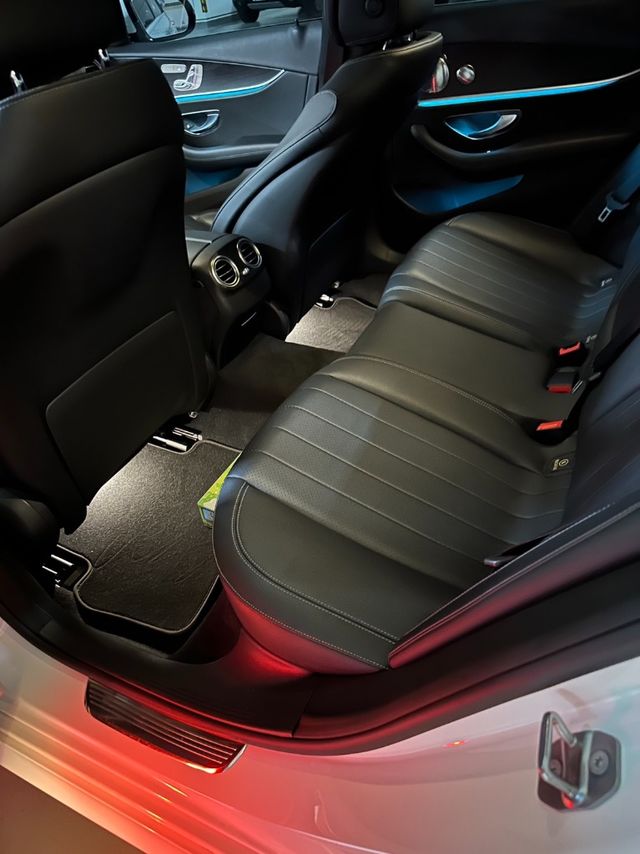 M-BENZ賓士 E300  第13張相片