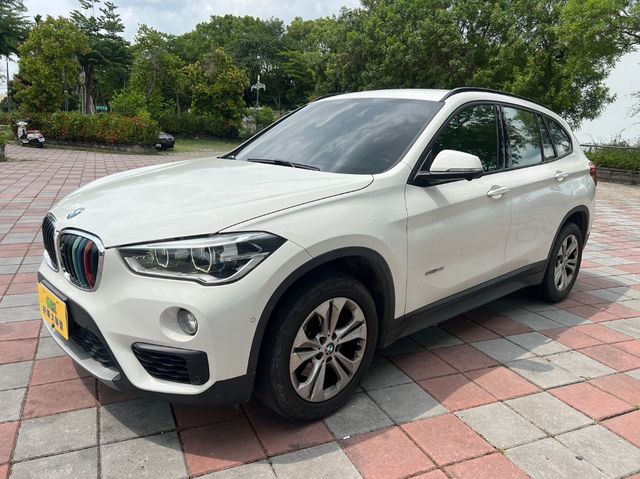 BMW寶馬 X1  第1張相片