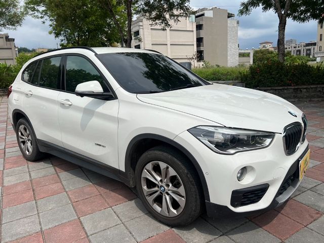 BMW寶馬 X1  第3張相片