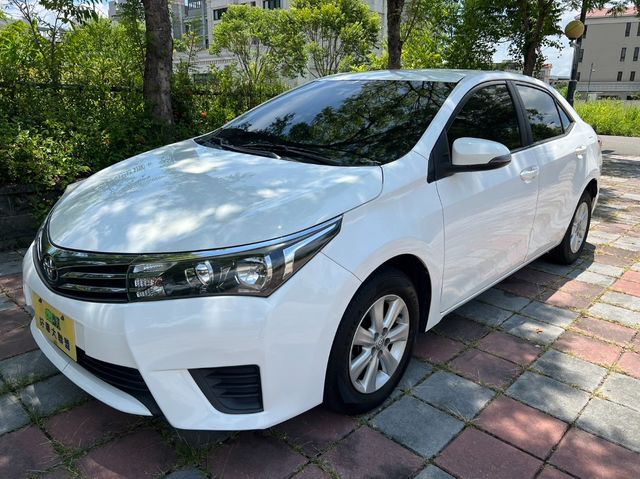 TOYOTA豐田 ALTIS  第1張相片