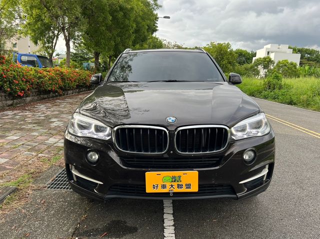 BMW寶馬 X5 XDRIVE25D  第2張相片
