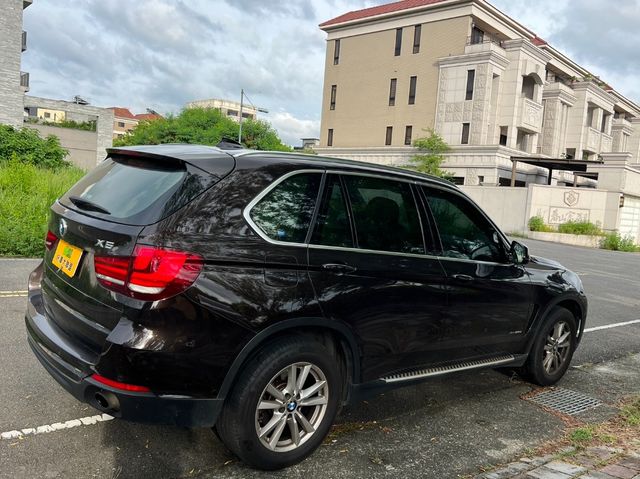 BMW寶馬 X5 XDRIVE25D  第6張相片