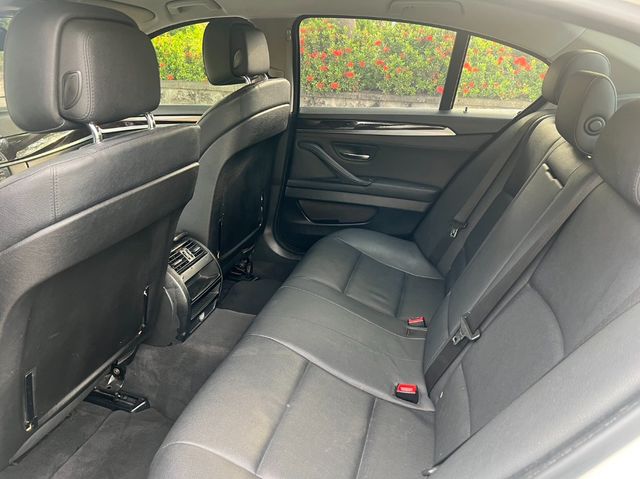 BMW寶馬 520D  第7張相片