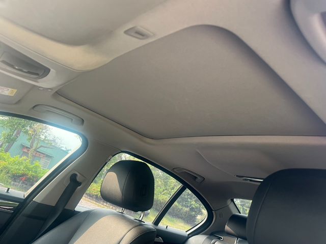 BMW寶馬 528I  第10張相片