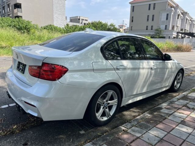BMW寶馬 328I  第2張相片