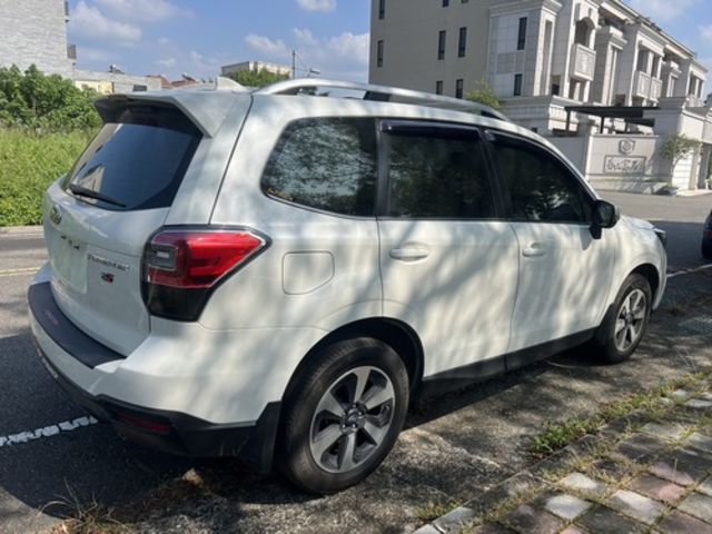 SUBARU速霸陸 FORESTER  第2張相片