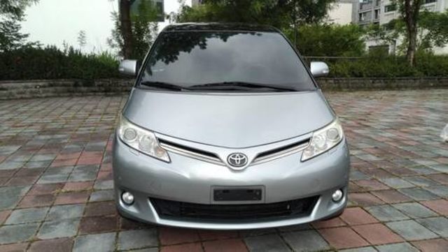 TOYOTA豐田 PREVIA  第2張相片