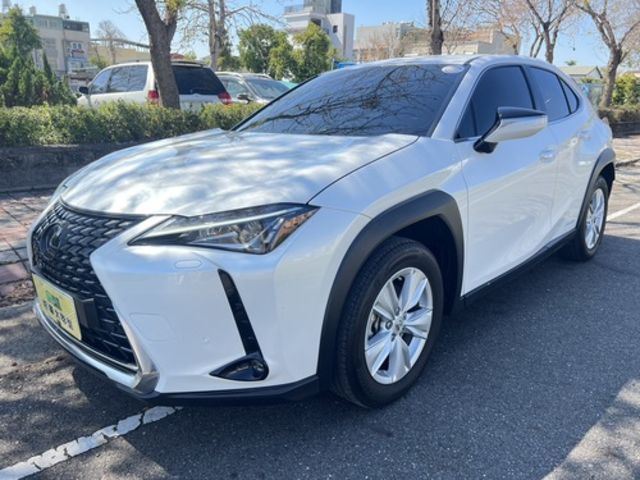 LEXUS凌志 UX250H  第1張相片