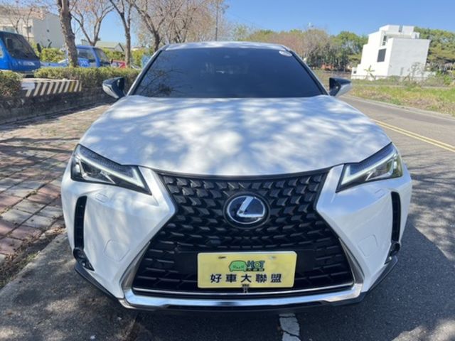LEXUS凌志 UX250H  第2張相片