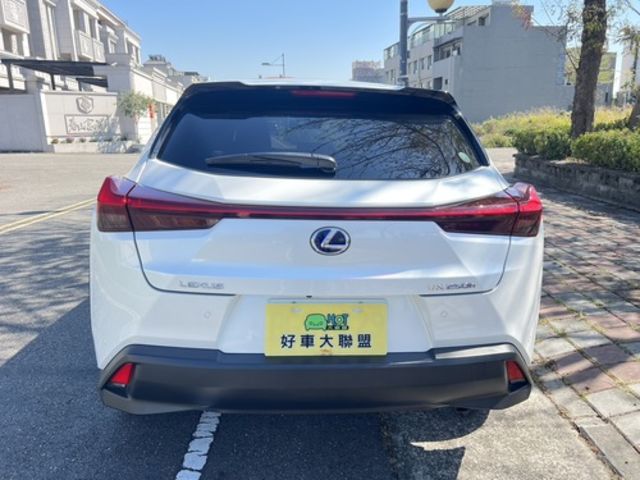 LEXUS凌志 UX250H  第4張相片