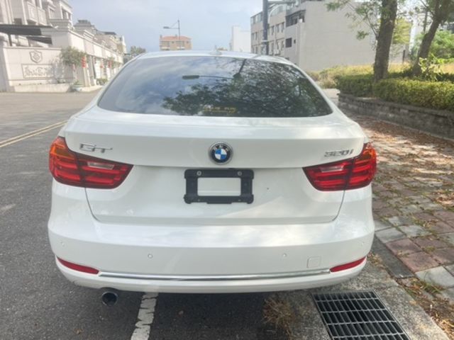 BMW寶馬 320I  第4張相片