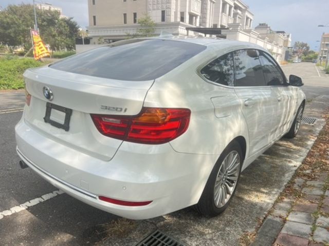 BMW寶馬 320I  第5張相片