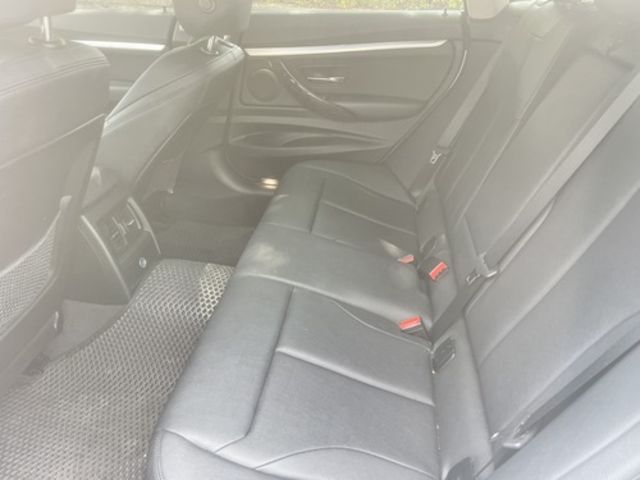 BMW寶馬 320I  第8張相片