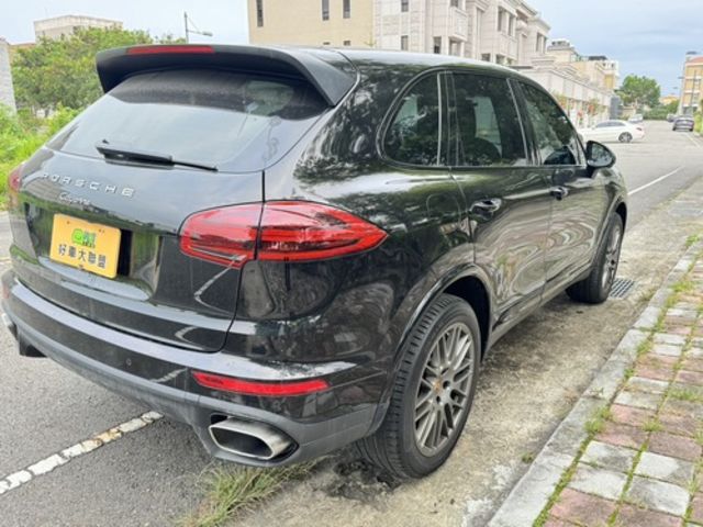 PORSCHE保時捷 CAYENNE  第5張相片