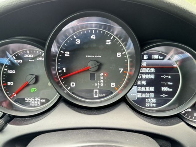 PORSCHE保時捷 CAYENNE  第12張相片