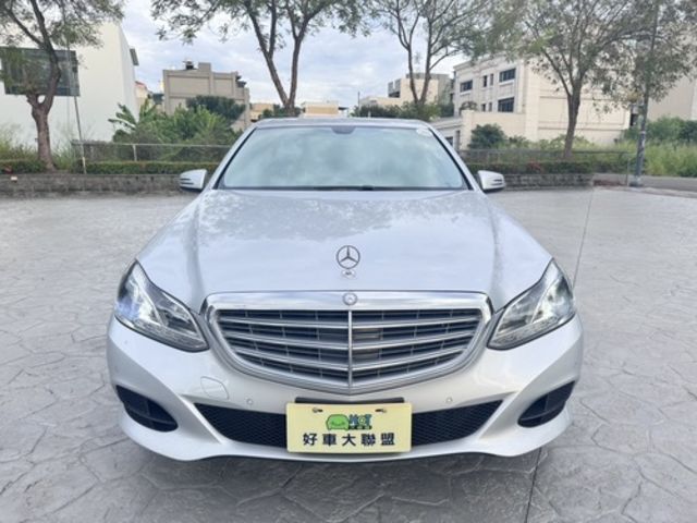 M-BENZ賓士 E200  第3張相片
