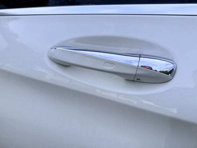 M-BENZ賓士 E200  第8張相片