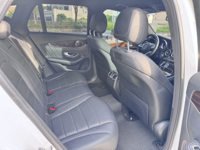 M-BENZ賓士 GLC300  第10張相片