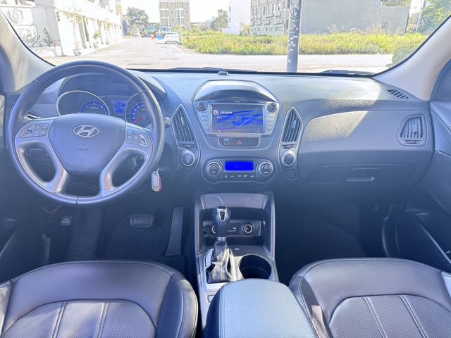 HYUNDAI現代 IX35  第7張相片