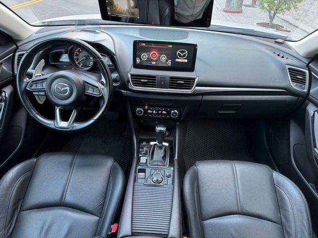 TOYOTA豐田 YARIS  第2張相片