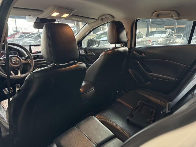 TOYOTA豐田 PRIUS  第6張相片