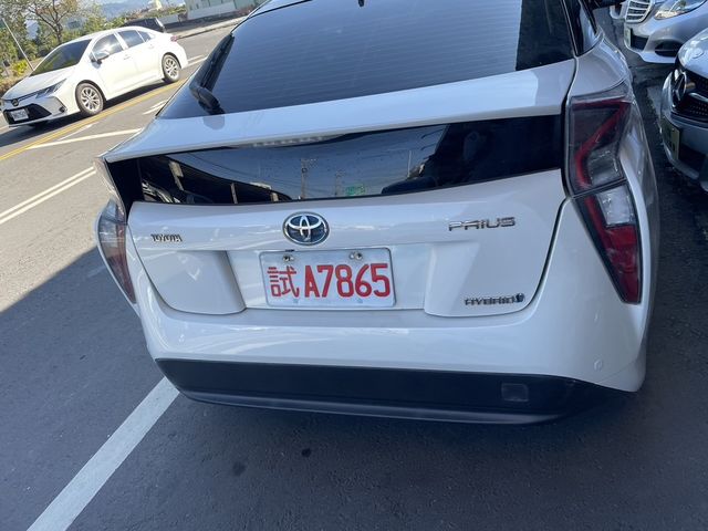 TOYOTA豐田 PRIUS  第4張相片
