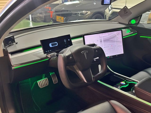 BMW寶馬 520I  第3張相片