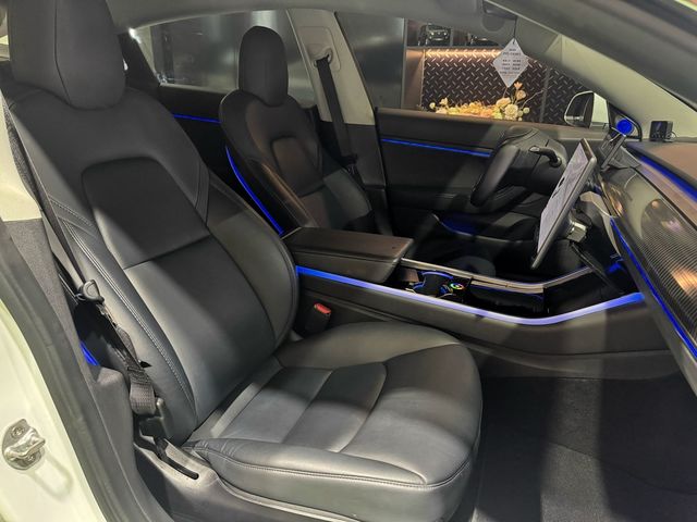 BMW寶馬 520I  第4張相片