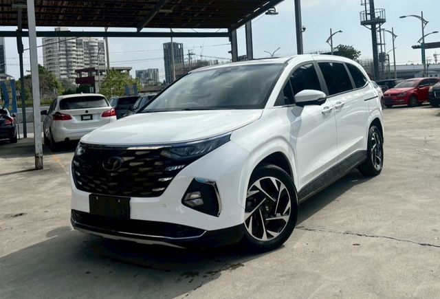 HYUNDAI現代 STAREX  第1張相片