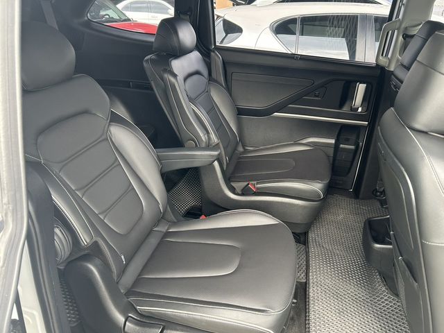 HYUNDAI現代 SANTA FE  第4張相片