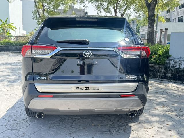 TOYOTA豐田 RAV4  第4張相片