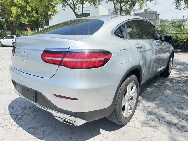 M-BENZ賓士 GLC200  第2張相片