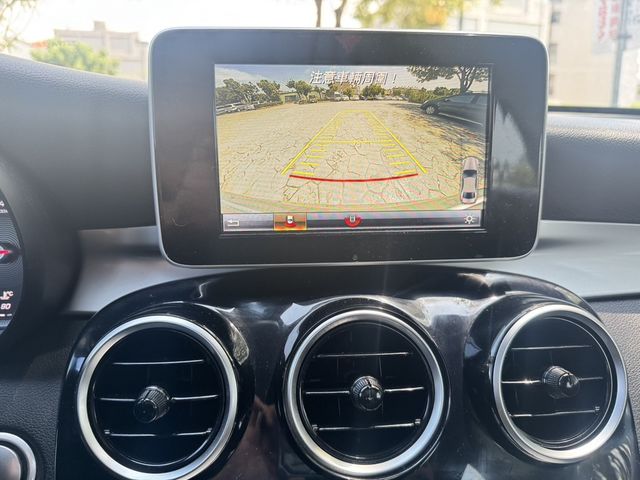 M-BENZ賓士 GLC200  第7張相片