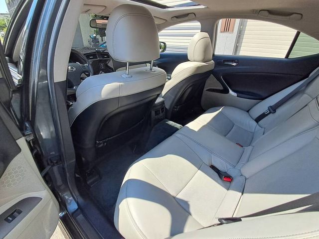 BMW寶馬 320 GT  第3張相片