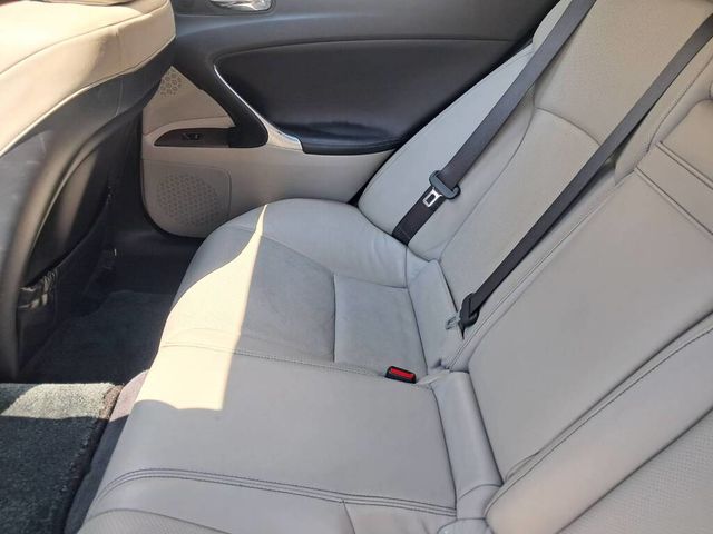 BMW寶馬 320 GT  第5張相片