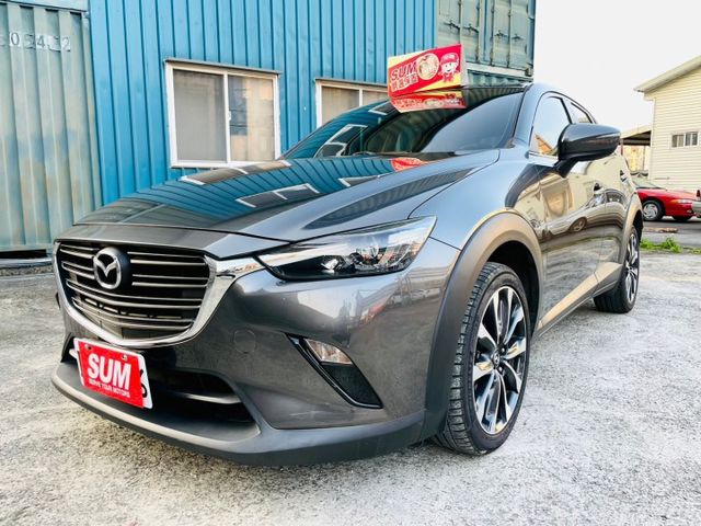 小改款頂級型/新車保固中原廠保養/LED頭燈/IKEY/定速巡航/藍芽/導航/倒車顯影/CAR PLAY/電子手煞車  第1張相片