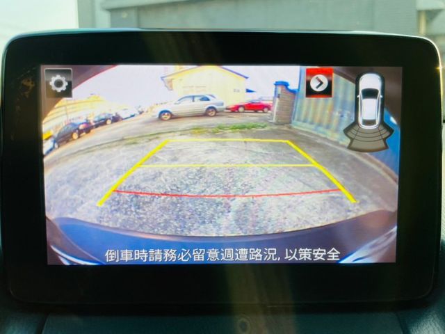 小改款頂級型/新車保固中原廠保養/LED頭燈/IKEY/定速巡航/藍芽/導航/倒車顯影/CAR PLAY/電子手煞車  第10張相片