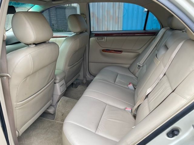 優質代步車/里程僅跑17萬/引擎變速箱機能件正常/冷氣涼/外觀普普也可烤漆翻新  第12張相片