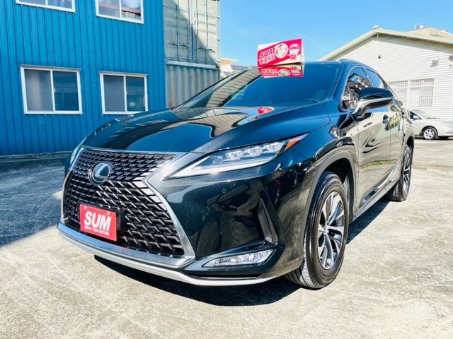 超高CP值原版大休旅/LED頭燈/ACC跟車/CARPLAY/換檔撥片/藍芽/盲點/前+後駐車雷達/通風記憶座椅/電尾門  第1張相片