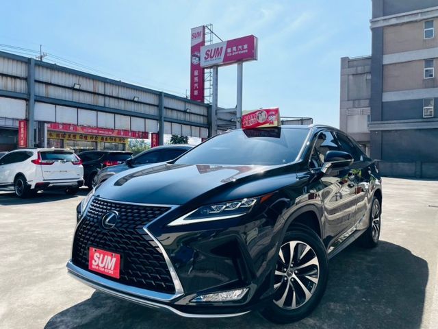 超高CP值原版大休旅/LED頭燈/ACC跟車/CARPLAY/換檔撥片/藍芽/盲點/前+後駐車雷達/通風記憶座椅/電尾門  第4張相片