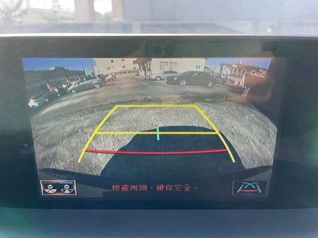 超高CP值原版大休旅/LED頭燈/ACC跟車/CARPLAY/換檔撥片/藍芽/盲點/前+後駐車雷達/通風記憶座椅/電尾門  第12張相片